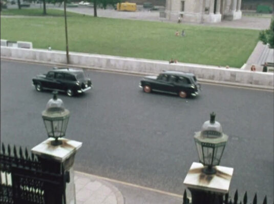 Apsley House, Hyde Park Corner, with the base of the Wellington Arch in the background. Circa 1968