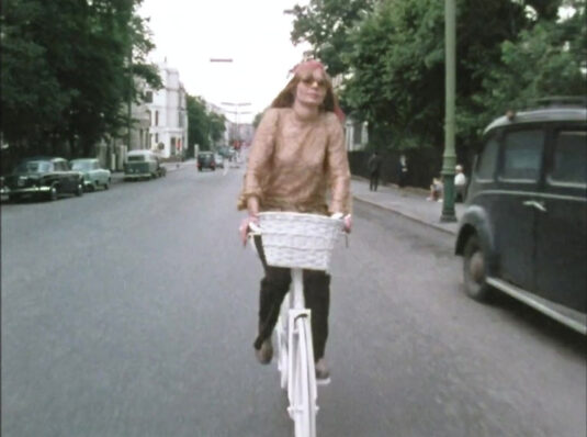 Ladbroke Grove looking back to the crossroads with Elgin Crescent W11
