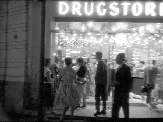 No 133 Champs Elysées now redeveloped. Circa 1960