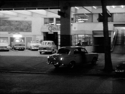 A long gone garage at 39 Rue de Lyon, 12e