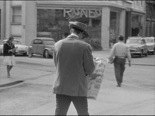 Avenue George V about to cross Rue Vernet. Circa 1960