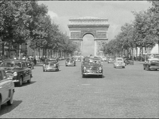 Ave. des Champs-Élysées. Circa 1960