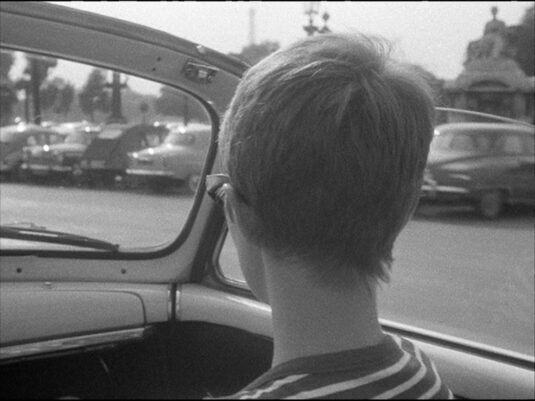 Place de la Concorde, 8e `the Statue of Brest behind Patricia. Circa 1960