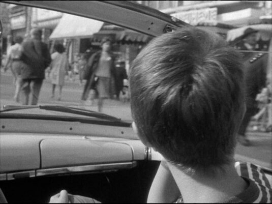 just past 114 Ave des Champs Elysées Circa 1960