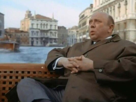Palazzo Grassi is visible, together with Palazzo Balbi in the center background. Circa 1968
