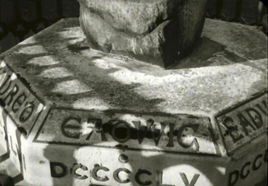 The ‘Coronation Stone’, still stands in the Market Square of Kingston-upon-Thames Circa 1942