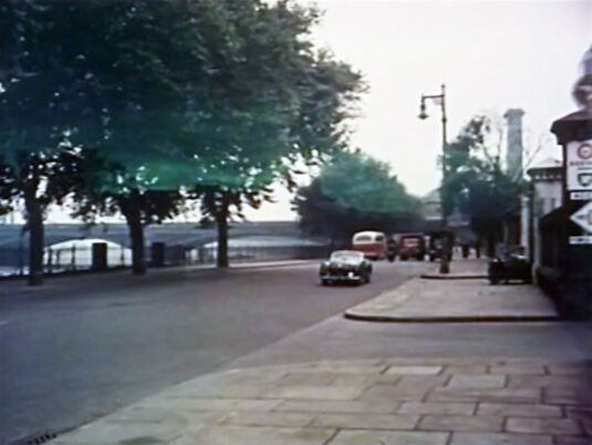 Grosvenor Road, SW1 looking towards Chelsea Bridge. Circa 1955