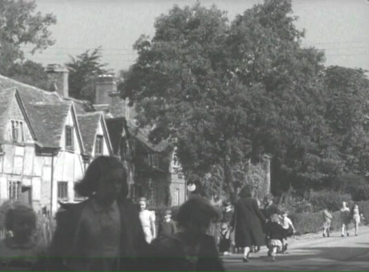 Circa 35-39 Church Street, Sutton Courtenay, Oxon. Circa 1943