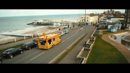Approaching Cromer Pier along Runton road.