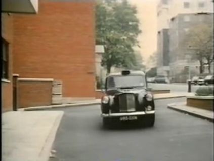 40-90 Kingston House South, Ennismore Gardens, London SW7 Circa 1968