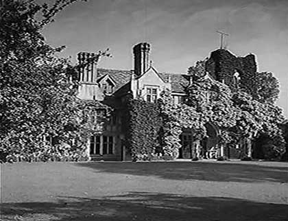 Medmenham Abbey, Ferry Lane, Medmenham, Marlow, Bucks. Circa 1955